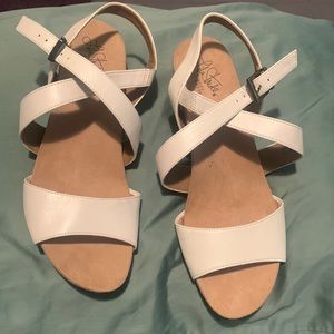 Sandal